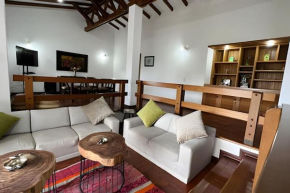 Casa en Cerritos con Piscina y 4 habitaciones